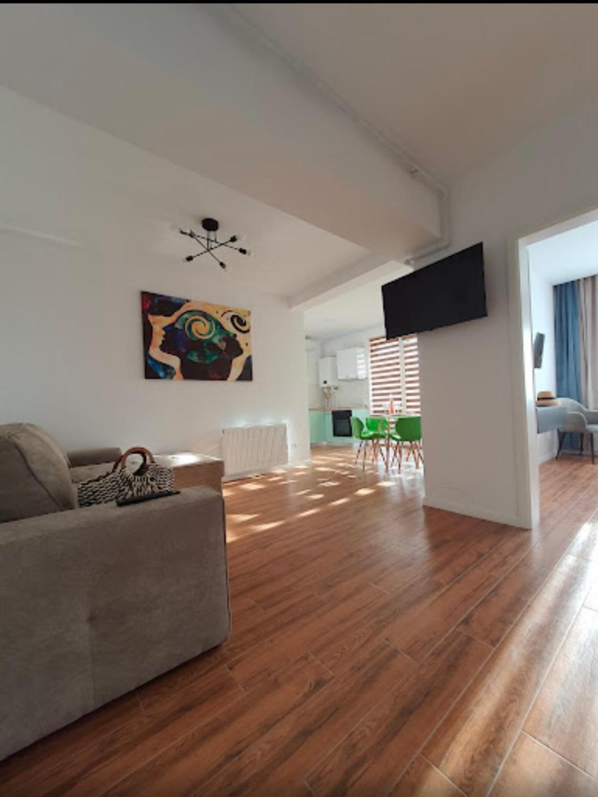 Nicholas Apartment Năvodari Esterno foto